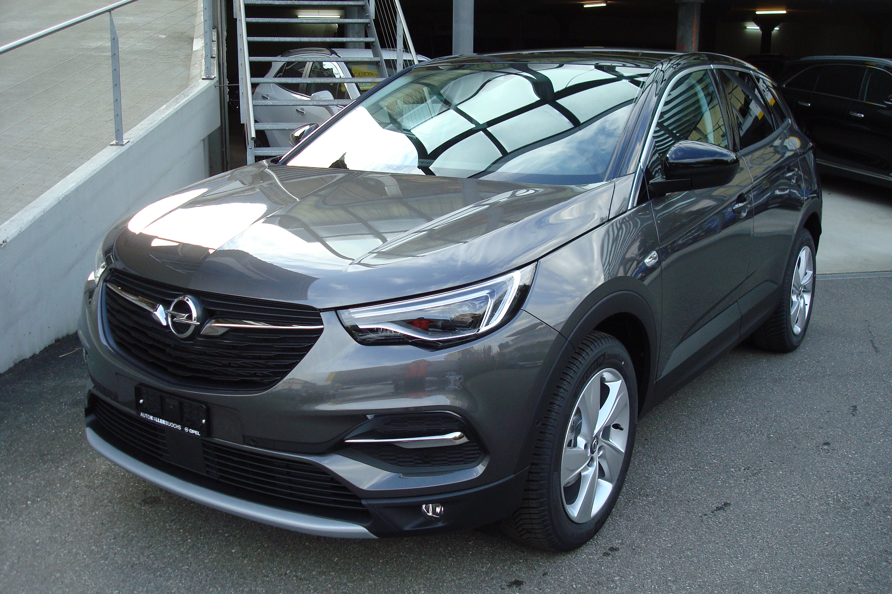 OPEL Grandland X 1.6i T Aut. Ultimate